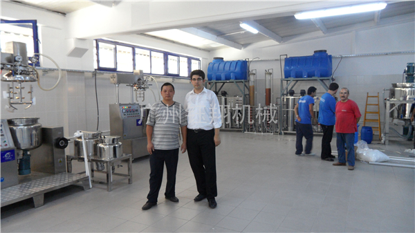 可不要錯過資深師傅傳授的護膚品乳化機使用竅門【鈺翔機械】