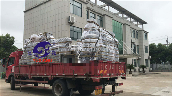 如何才能挑選到適合自己生產的均質真空乳化機？【鈺翔機械】