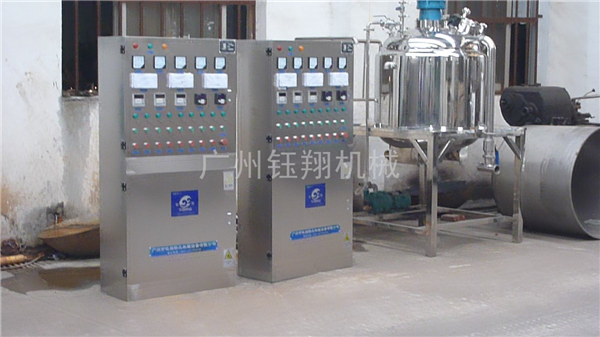 怎樣選擇真空均質乳化機廠家？【鈺翔】