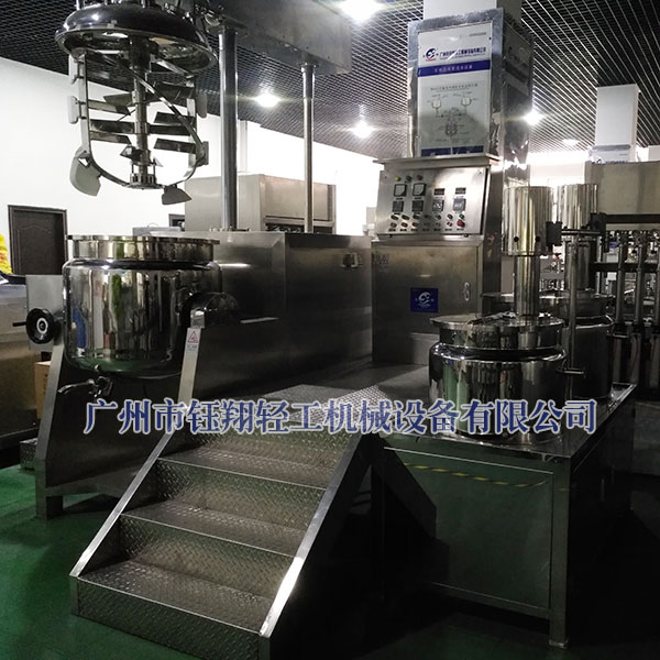 乳化機設(shè)備