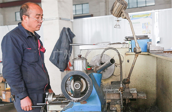 大型均質乳化機